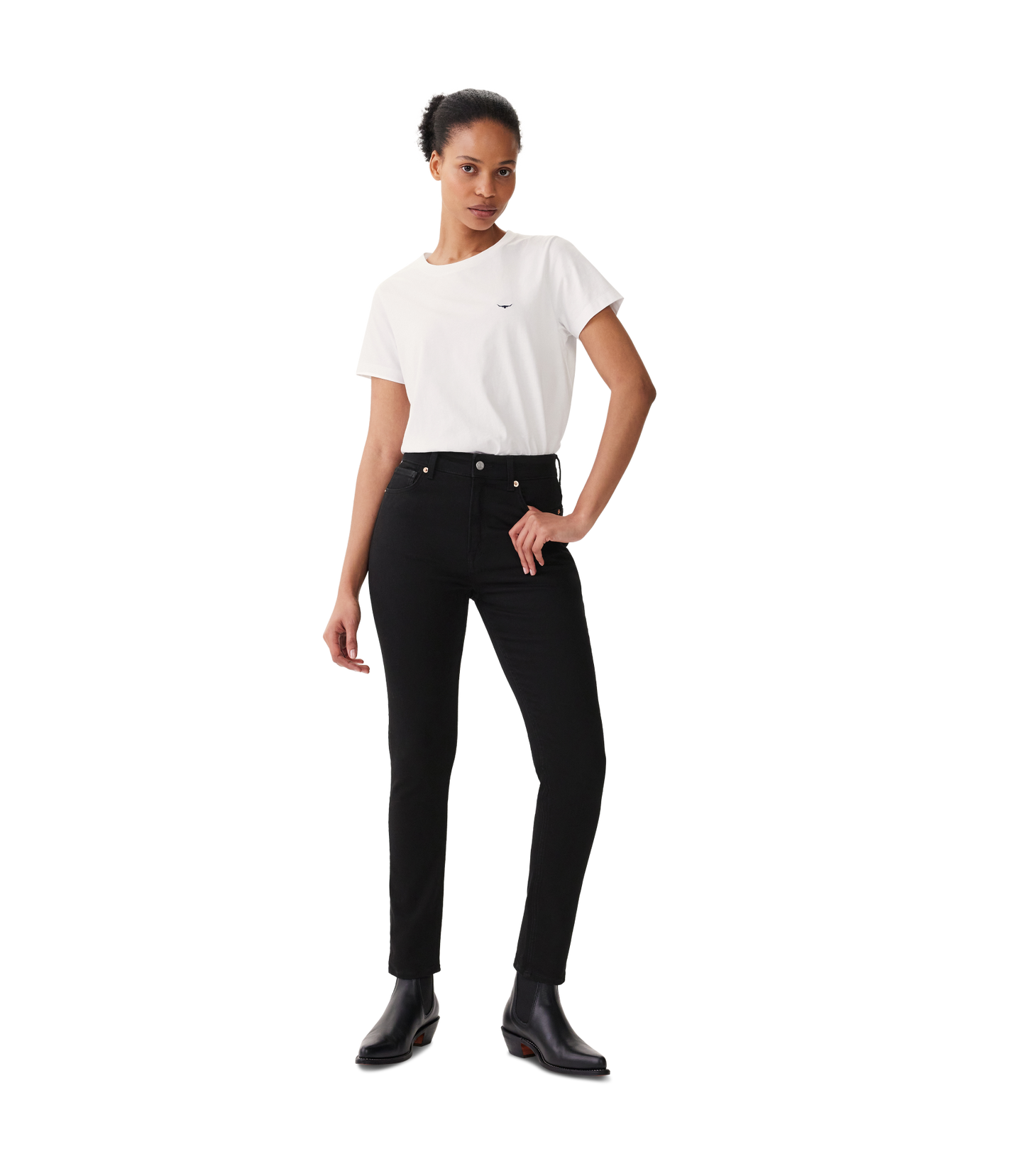 R.M.Williams - Albury Jean - Black Rinse Wash worn by model featuring a classic white tee and stylish ankle boots.