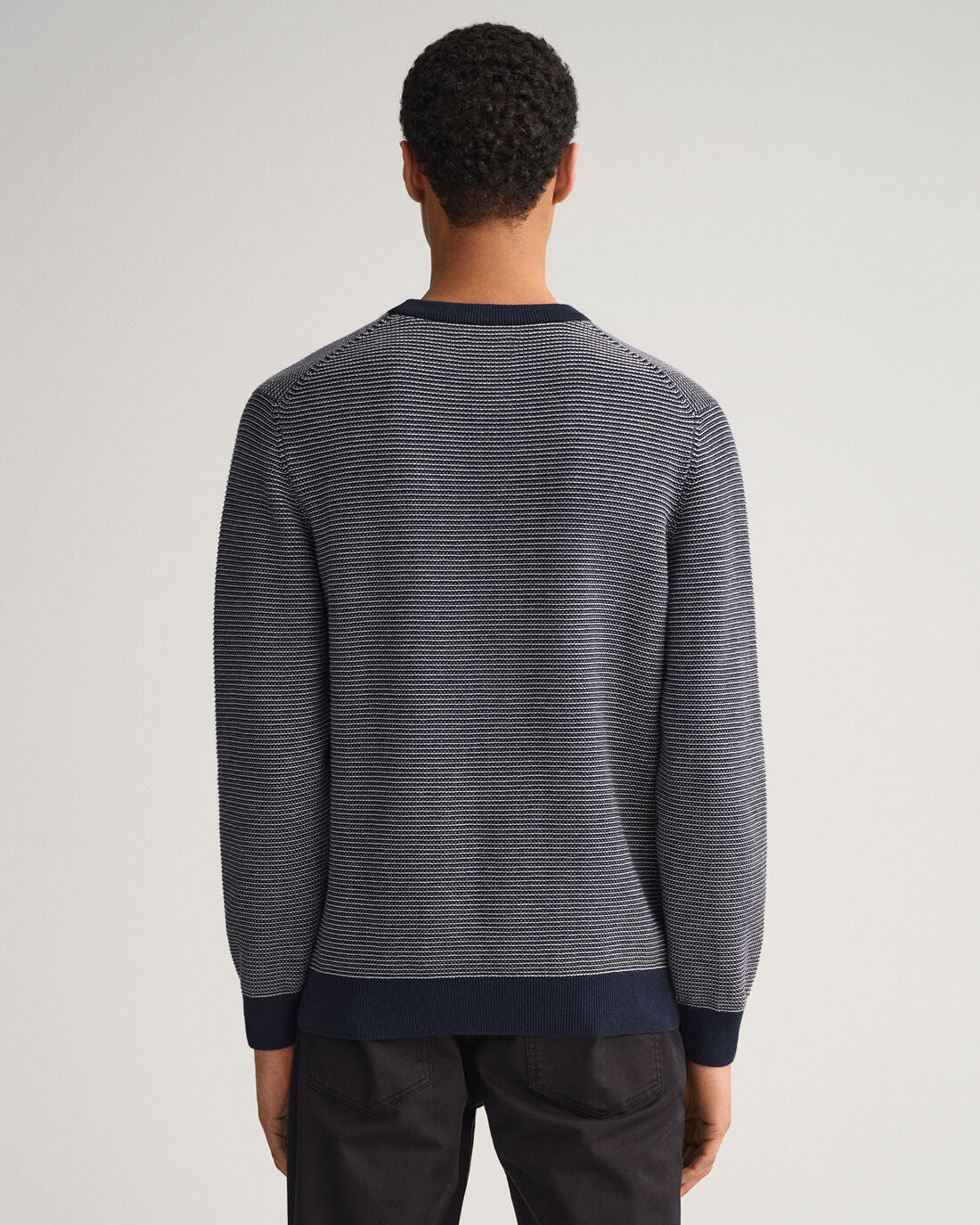GANT - Light Texture Crew Neck Sweater - Evening Blue