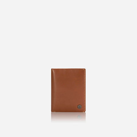 Jekyll and Hide - Slim Card Holder - Tan | Black | Mocca in refined leather with hidden stud closure.