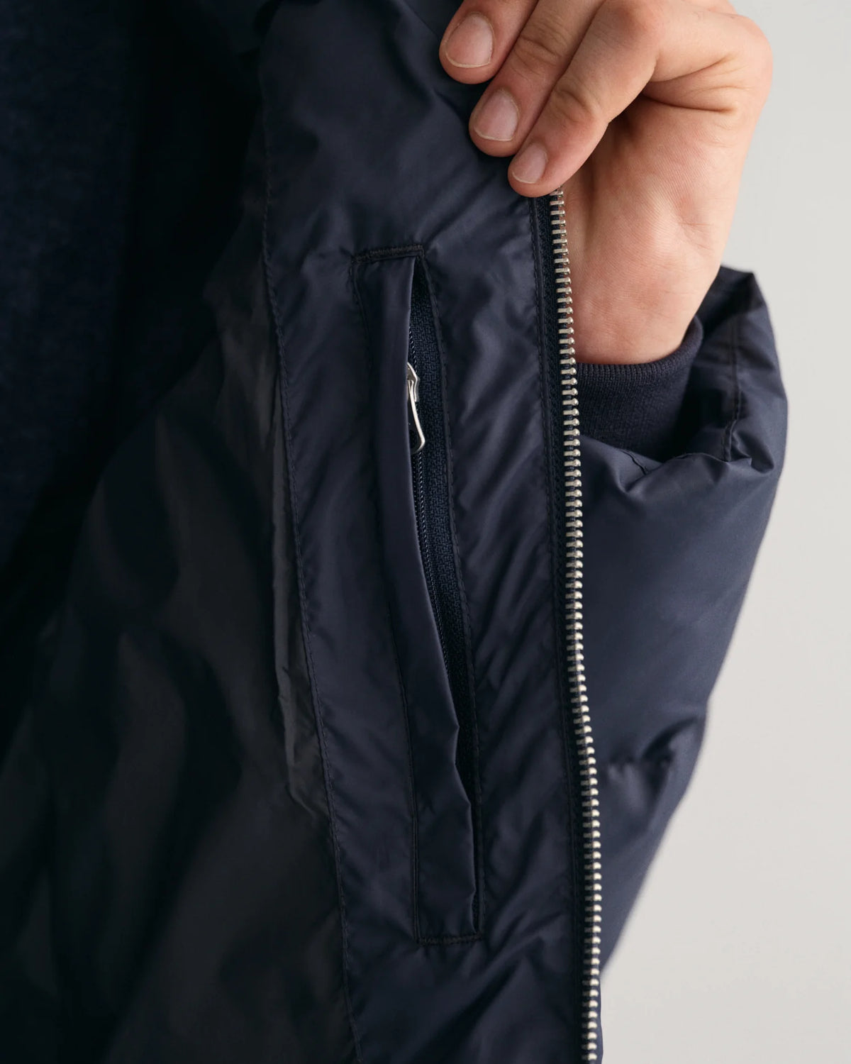 GANT - Active Cloud Puffer Jacket - Evening Blue