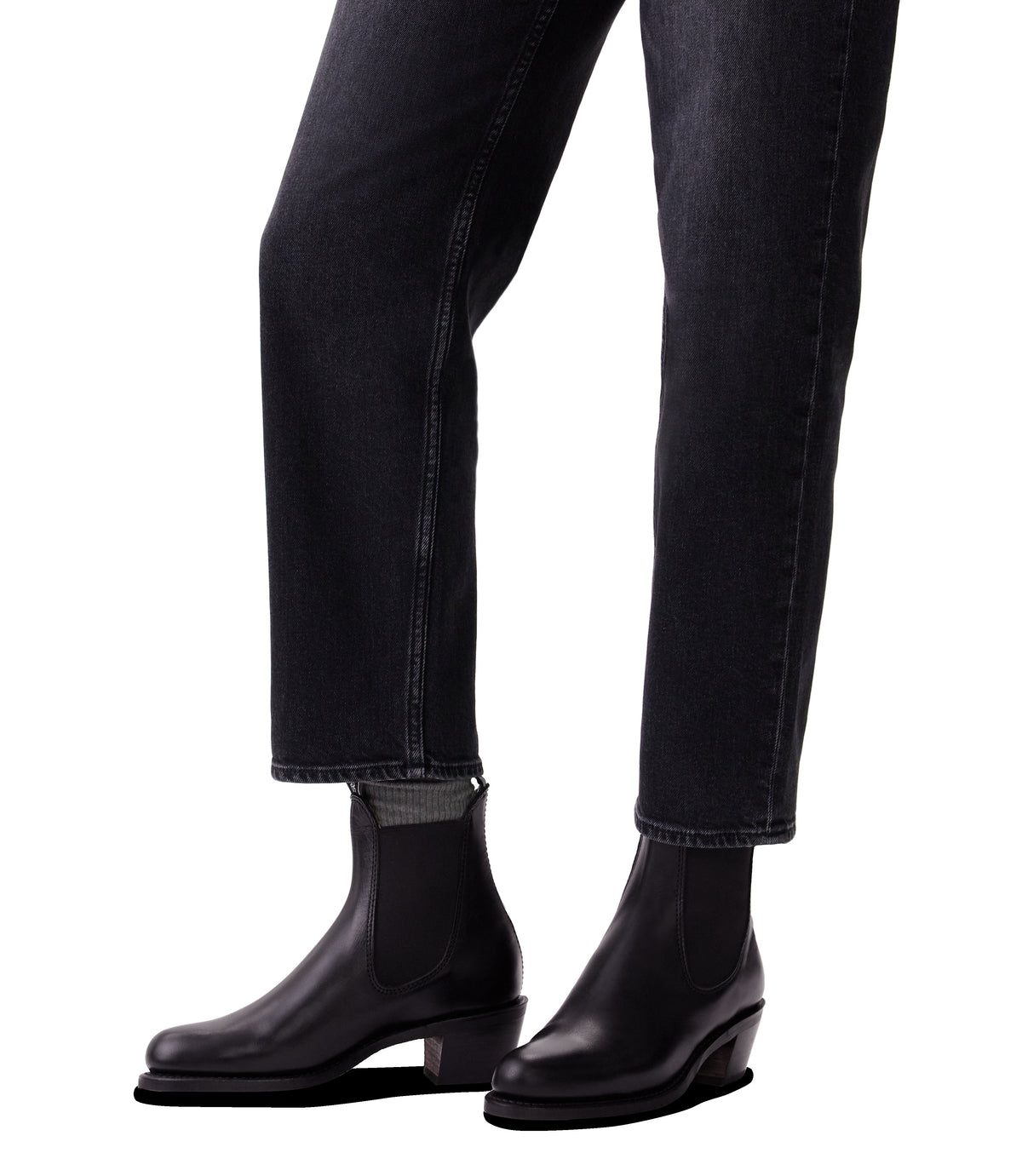 R.M.Williams - Rosebery Boot - Pull Up Leather - Ebony