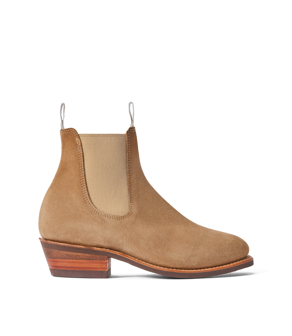 R.M.Williams - Comfort Lady Yearling - Suede - Raw Edge - Wood Ash in soft suede with block heel and elastic sides.
