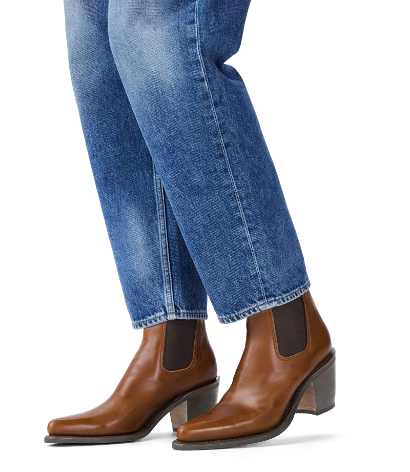 R.M.Williams - Maya Boot - Pull Up Leather - Tan - D Fit worn with blue jeans, showcasing its elegant design and comfort.
