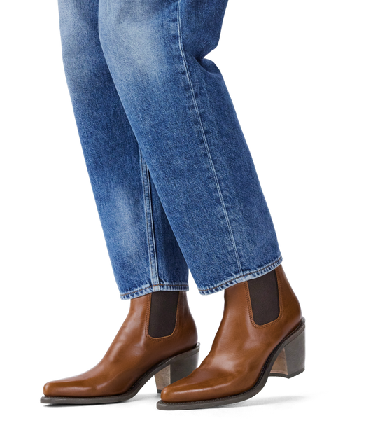 R.M.Williams - Maya Boot - Pull Up Leather - Tan - D Fit worn with blue jeans, showcasing its elegant design and comfort.