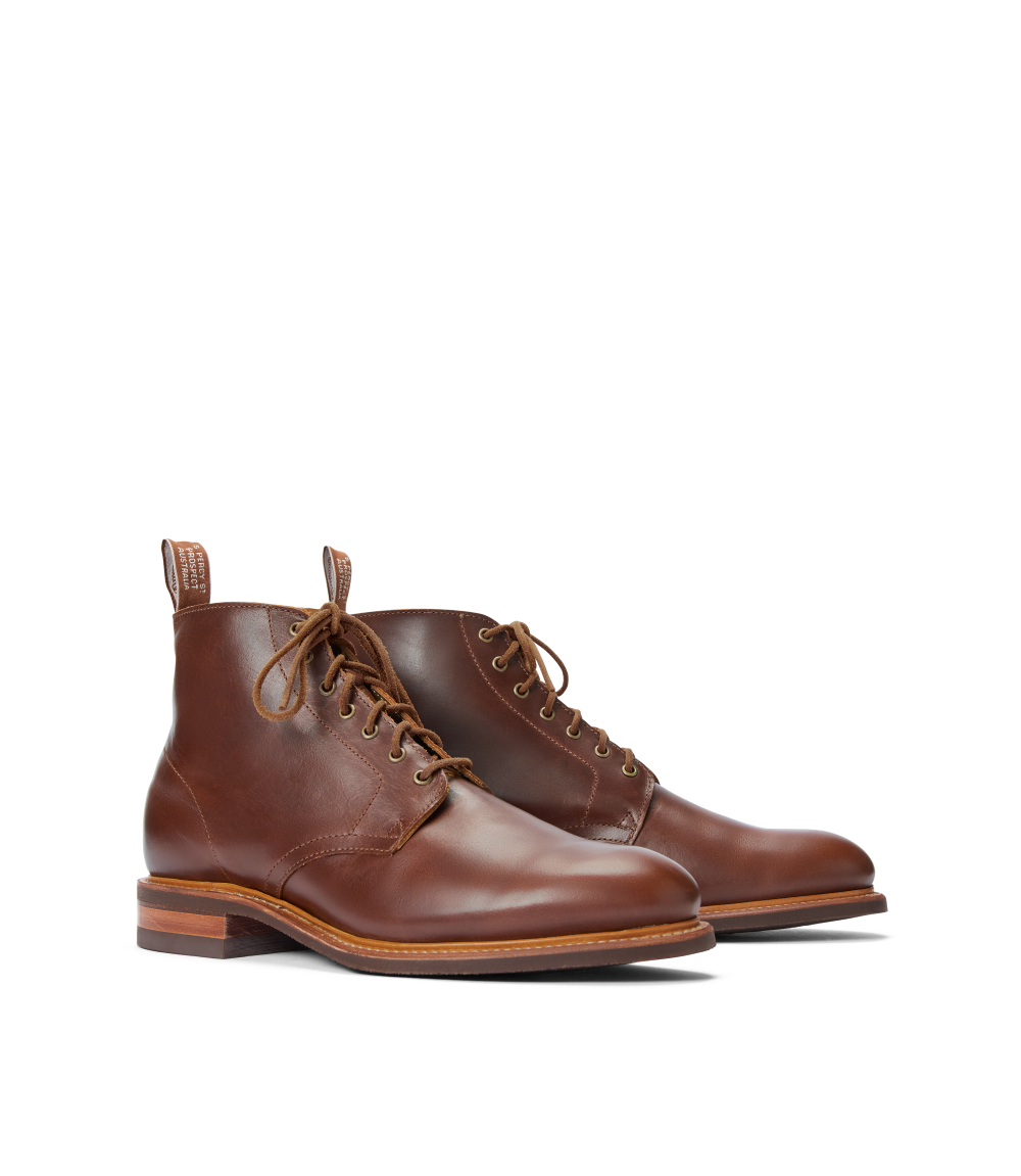 R.M.Williams - Urban Turnout Lace Up Boot - Pull Up Leather - Dark Tan