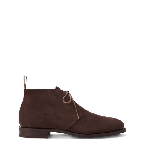 R.M.Williams - Kingscliff Boot - Suede - Dark Brown showcasing its elegant dark brown suede craftsmanship.