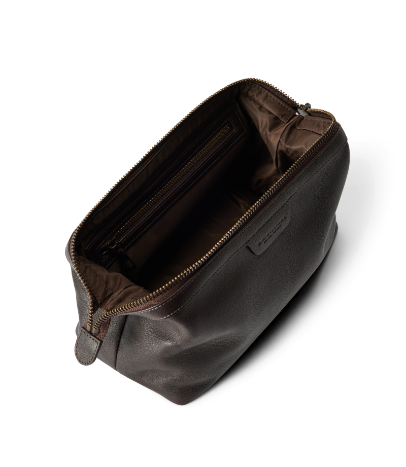 R.M.Williams - Farrier Washbag - Chestnut
