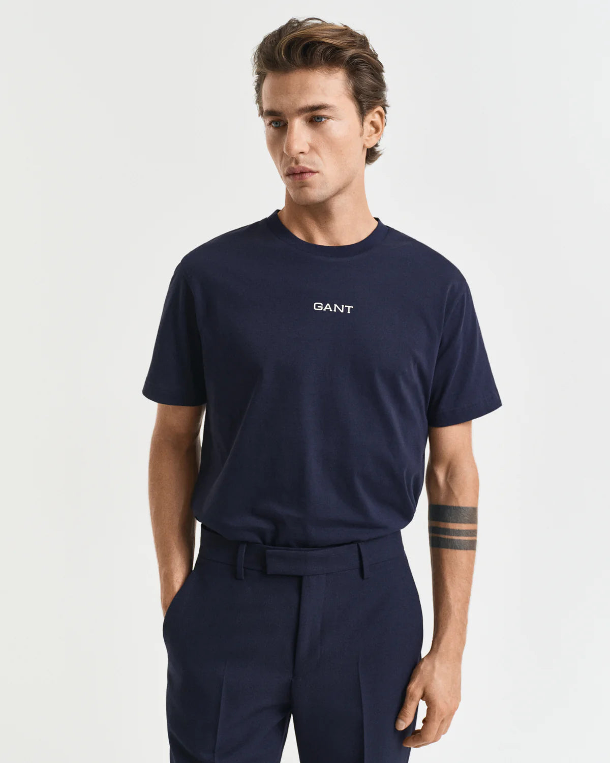 GANT - Small Graphic T-Shirt - Evening Blue