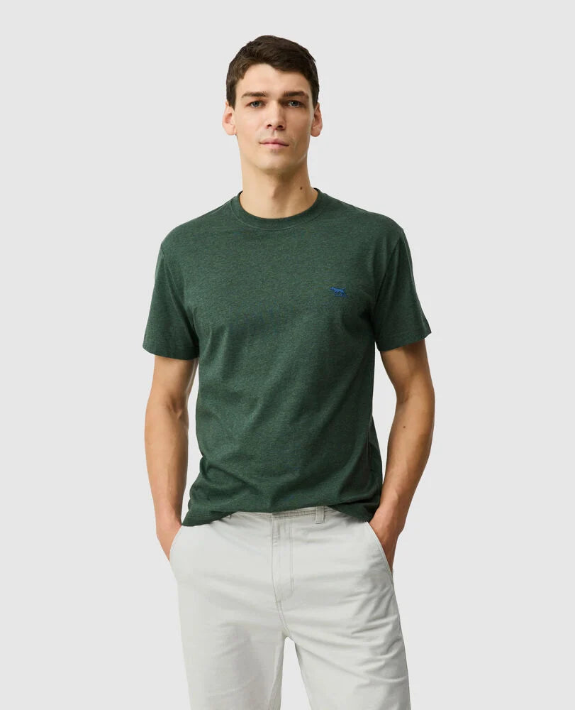 Rodd & Gunn - The Gunn T-Shirt 2.0 - Hunter Green - MULTIBUY worn by a model showcasing its slim sport-fit style.