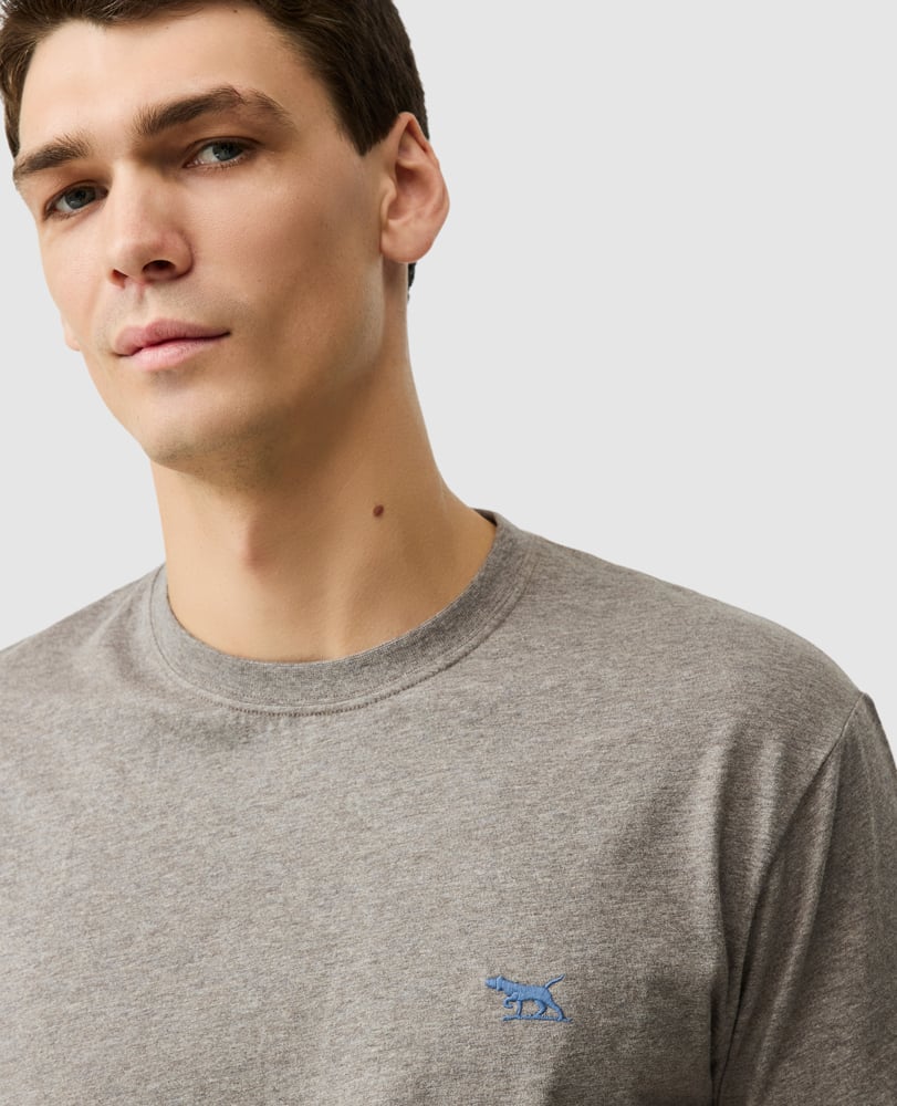 Rodd & Gunn - The Gunn T-Shirt 2.0 - Mocha - MULTIBUY model wearing grey crew neck T-shirt with blue embroidery