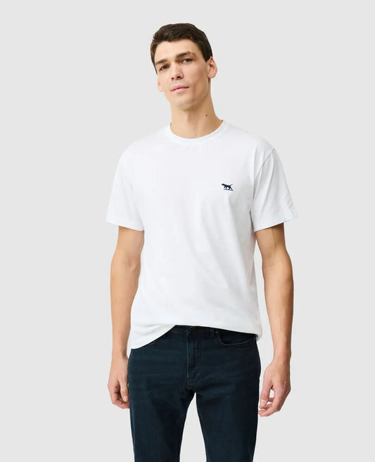 Rodd & Gunn - The Gunn T-Shirt 2.0 - Snow - MULTIBUY worn by a model showcasing its classic crew neck design.