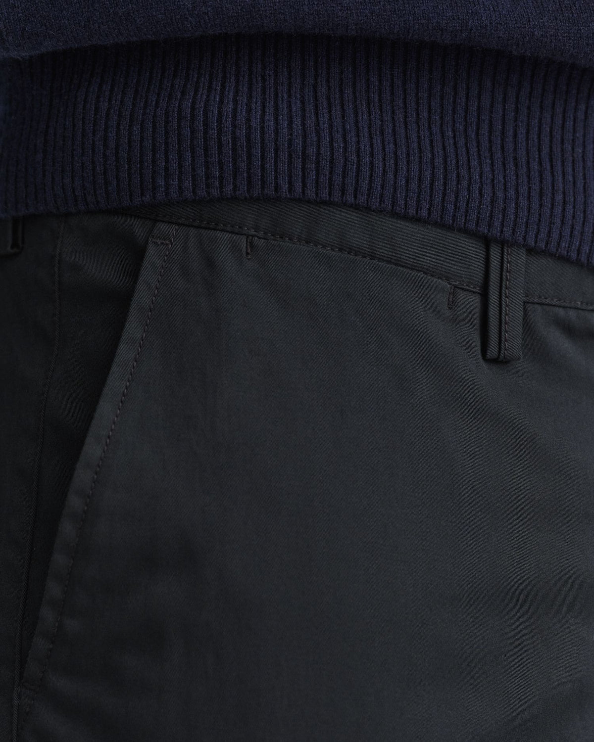 GANT - Hallden Slim Fit Twill Chino - Dark Khaki | Navy | Black