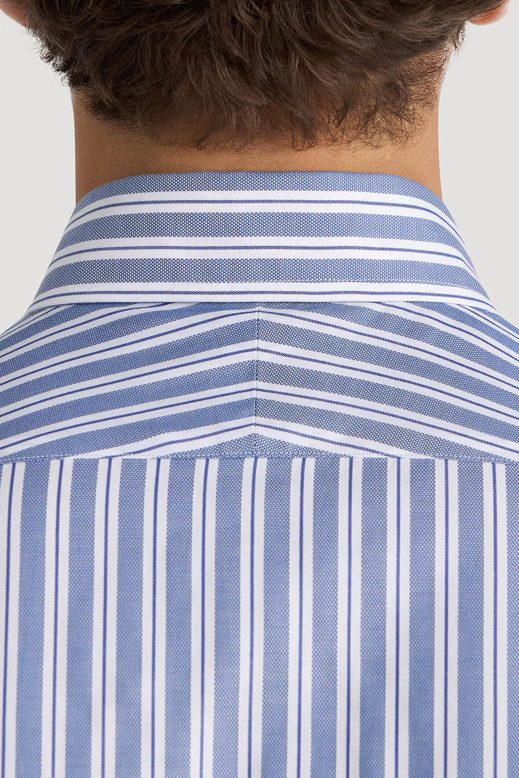 M.J. Bale - Kovacs Oxford Shirt - Stripe - Navy & White - MULTIBUY collar detail with bold striped pattern.
