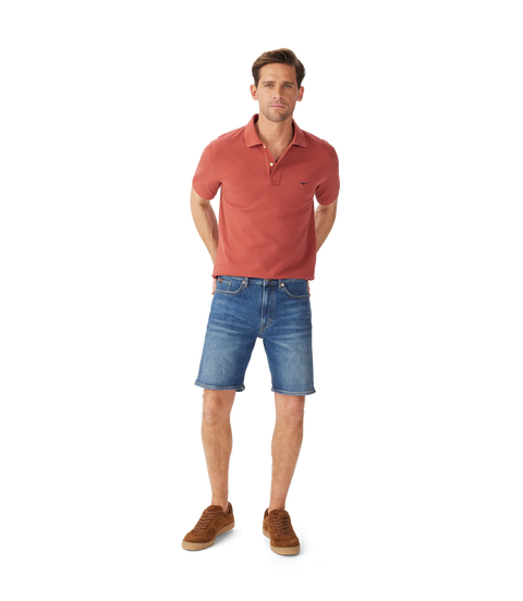 R.M.Williams - Nicholson Denim Short - Vintage Indigo model wearing denim shorts with a casual shirt and shoes.