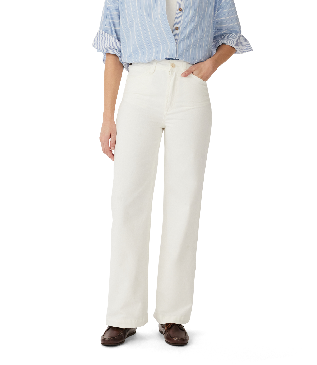 R.M.Williams - Jesse Jean - White model showcasing stylish wide-leg organic twill jeans with a relaxed fit.