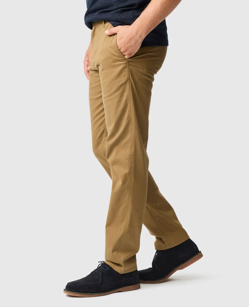 Rodd and Gunn Thomas Road chino, Camel