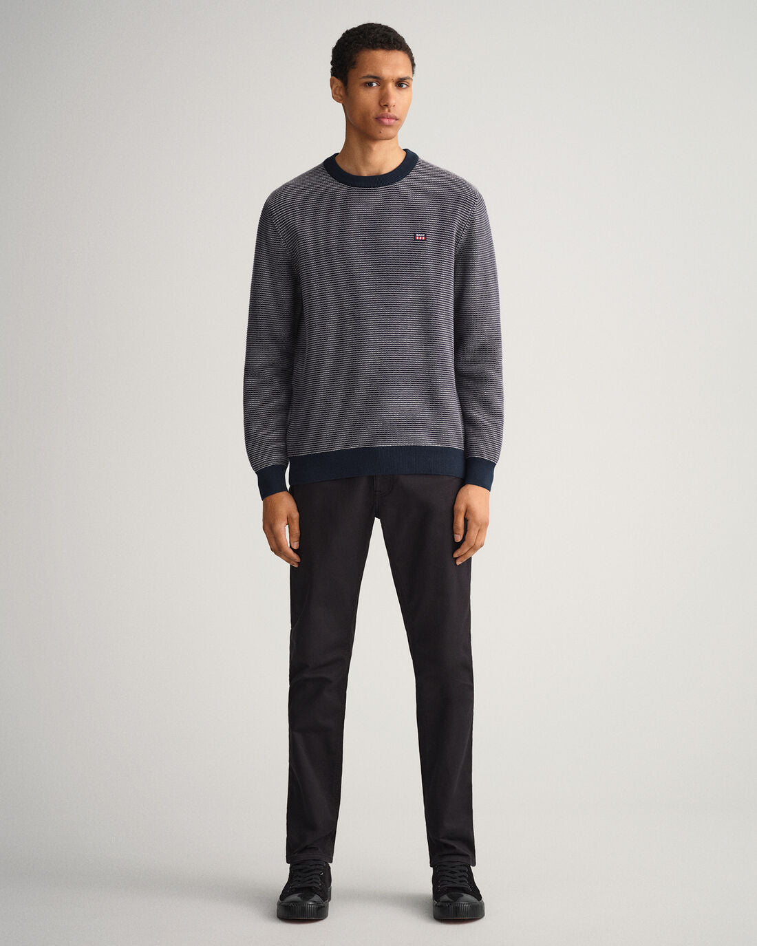 GANT - Light Texture Crew Neck Sweater - Evening Blue