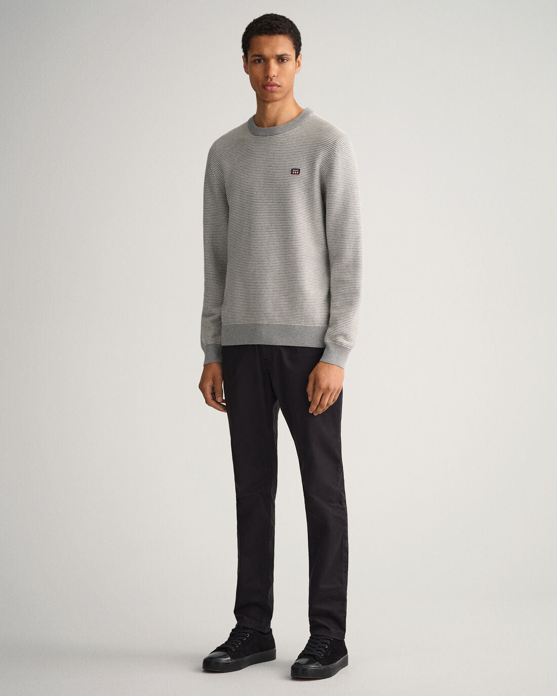 GANT - Light Texture Crew Neck Sweater - Grey Melange